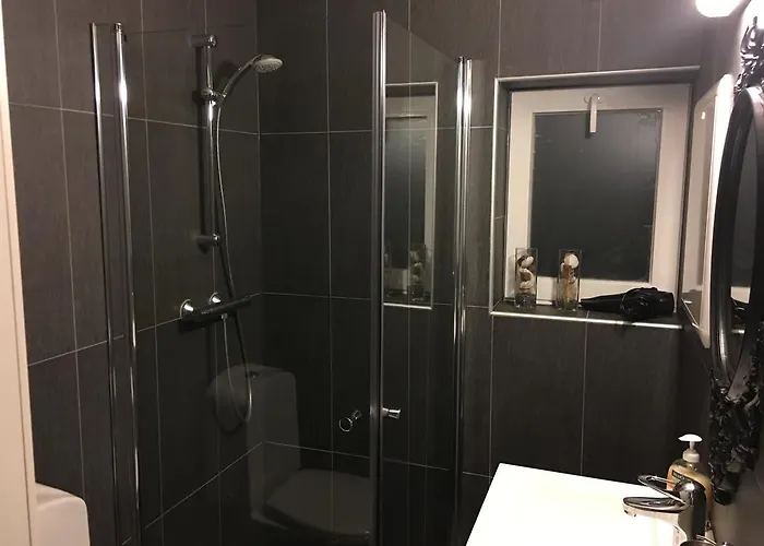 Voss- Myrkdalen * Vossestrand